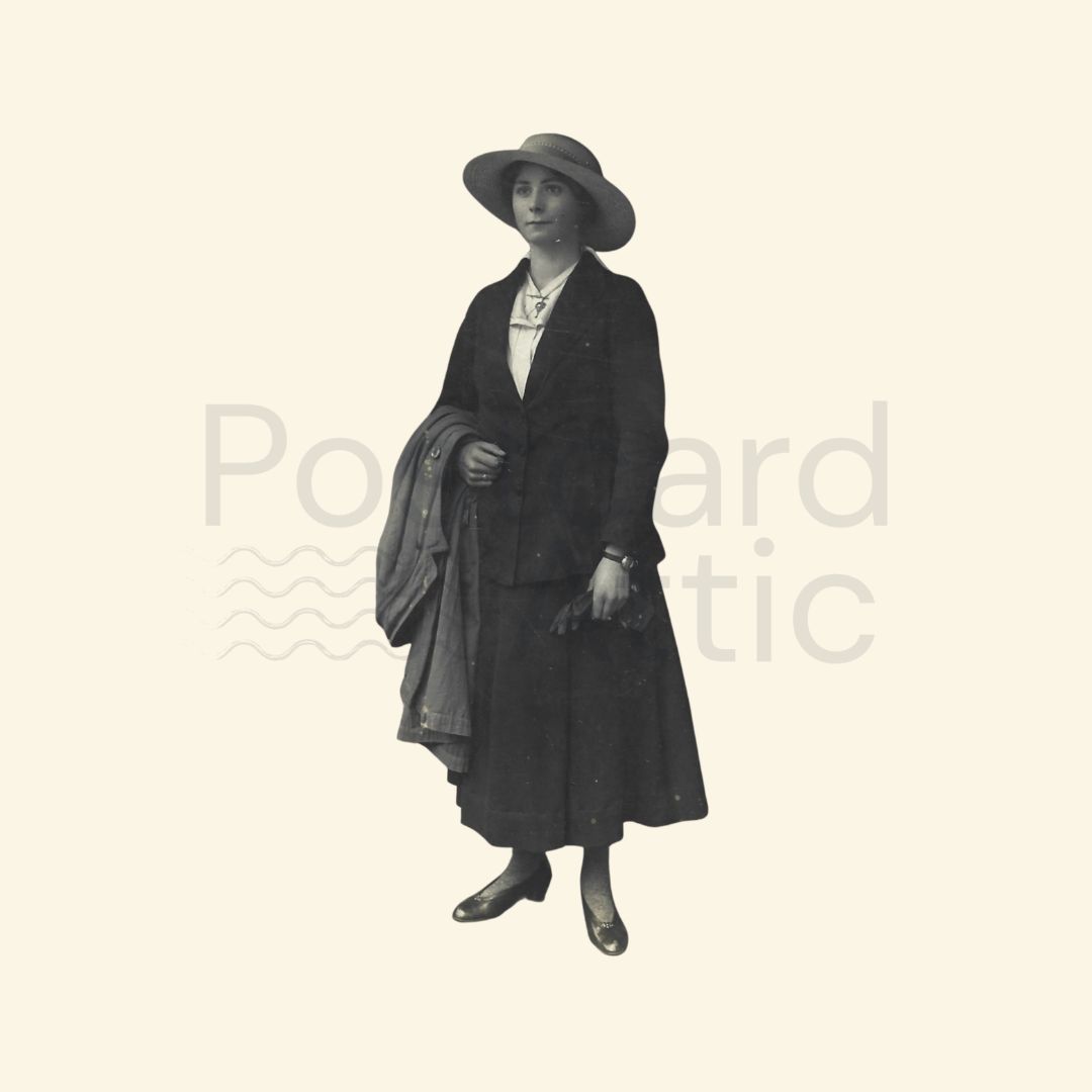 Vintage Edwardian Woman Wearing Hat - Transparent PNG Clipart